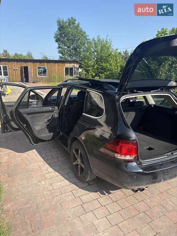 Volkswagen Golf (2010)