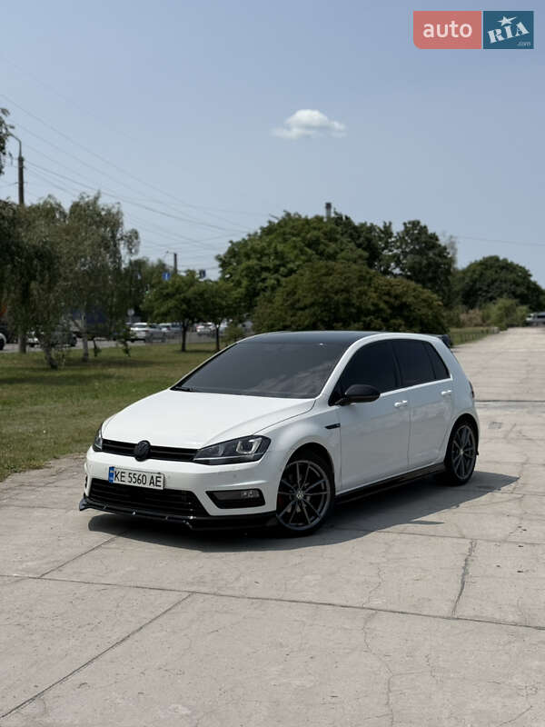 Volkswagen Golf (2013)