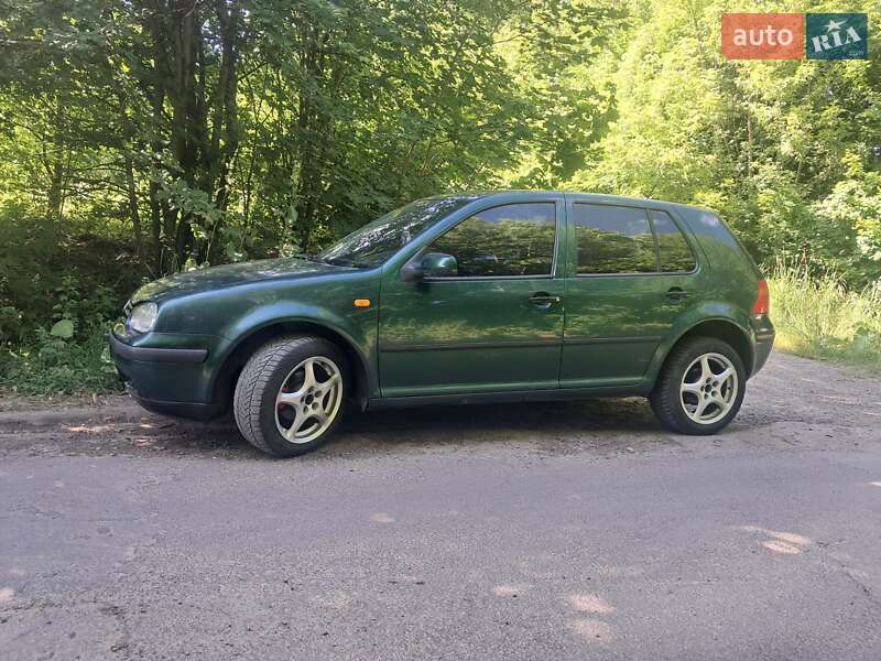 Volkswagen Golf (1998)