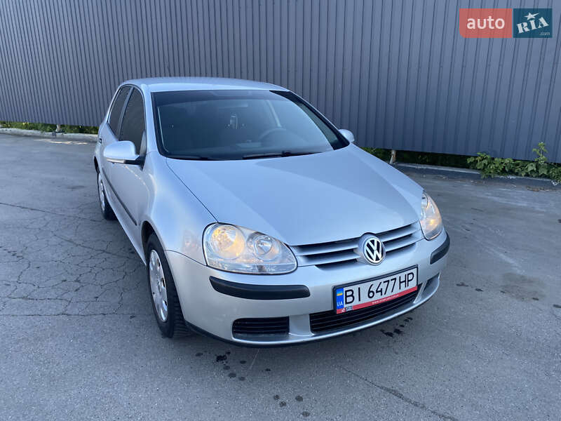 Volkswagen Golf (2005)