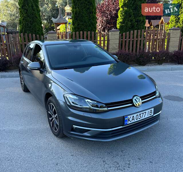 Volkswagen Golf (2018)