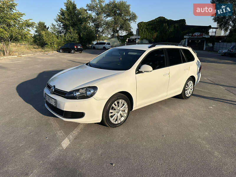 Volkswagen Golf (2012)