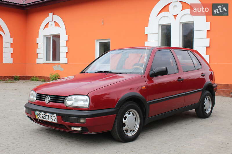 Volkswagen Golf (1993)