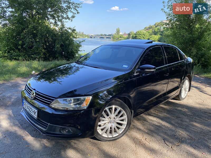 Volkswagen Jetta (2014)