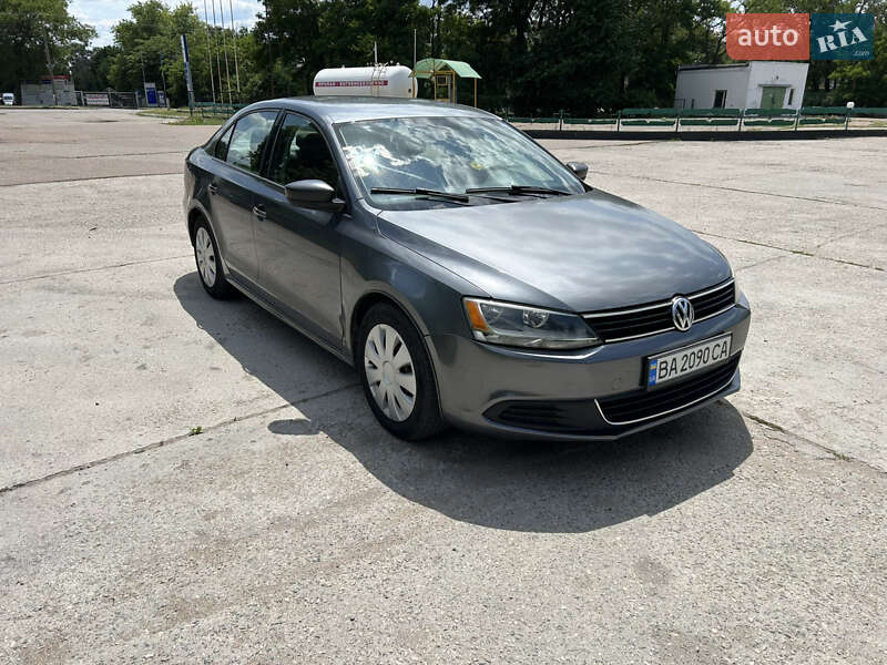 Volkswagen Jetta (2011)