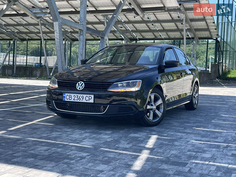 Volkswagen Jetta (2013)