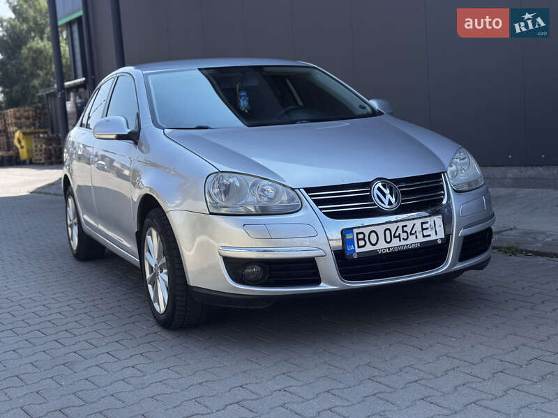 Volkswagen Jetta (2007)