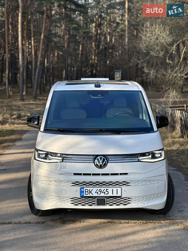 Volkswagen Multivan (2022)
