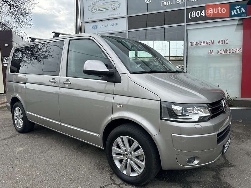 Volkswagen Multivan (2015)