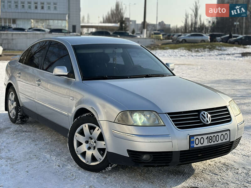 Volkswagen Passat (2003)