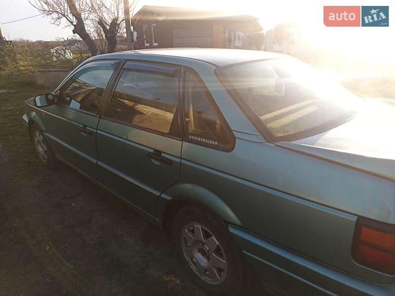 Volkswagen Passat (1991)