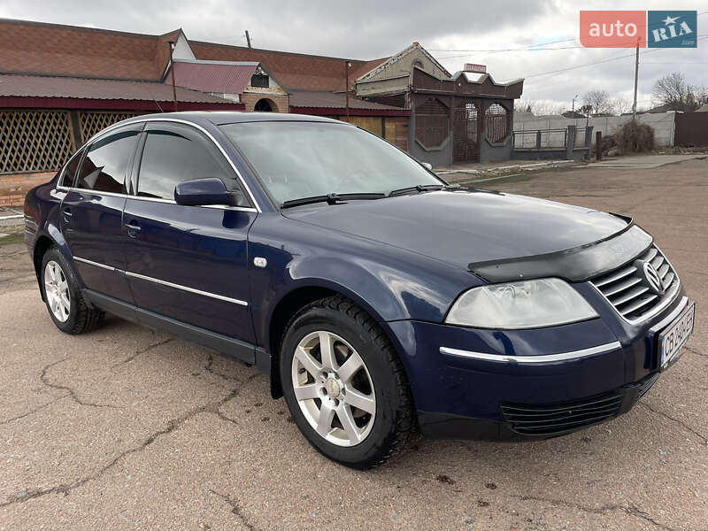 Volkswagen Passat (2003)