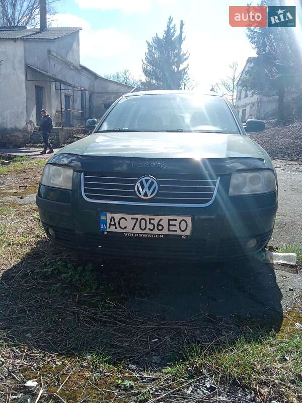 Volkswagen Passat (2003)