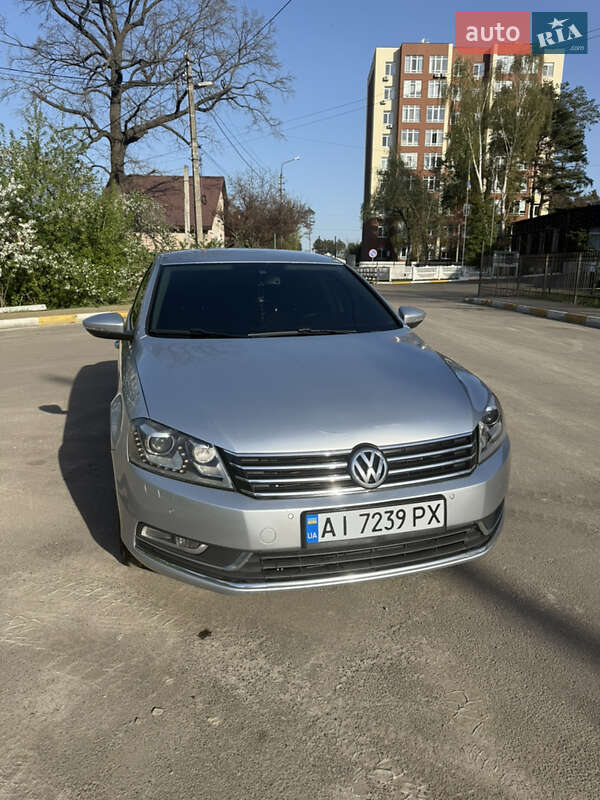 Volkswagen Passat (2013)