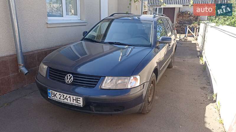 Volkswagen Passat (1998)