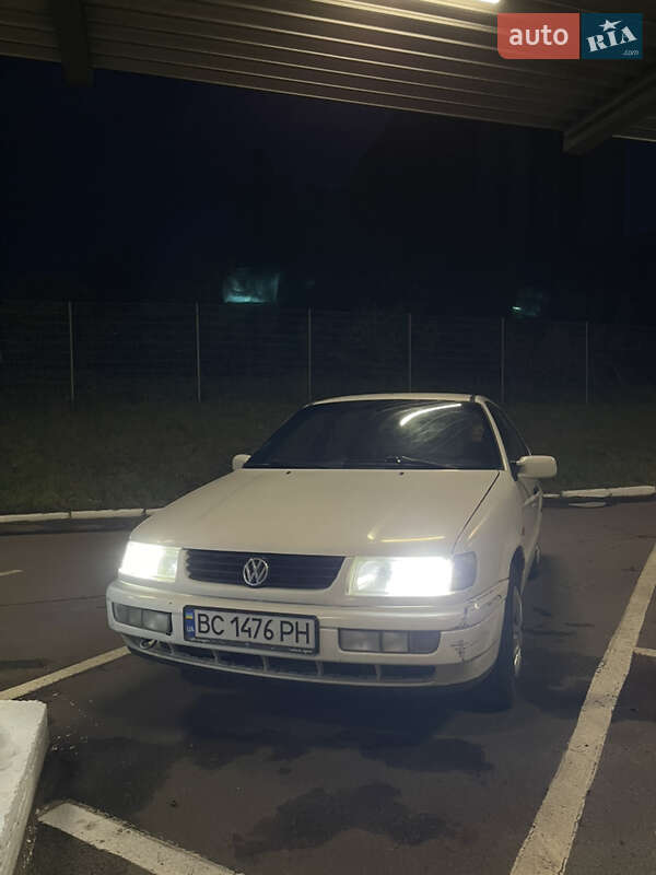 Volkswagen Passat (1995)