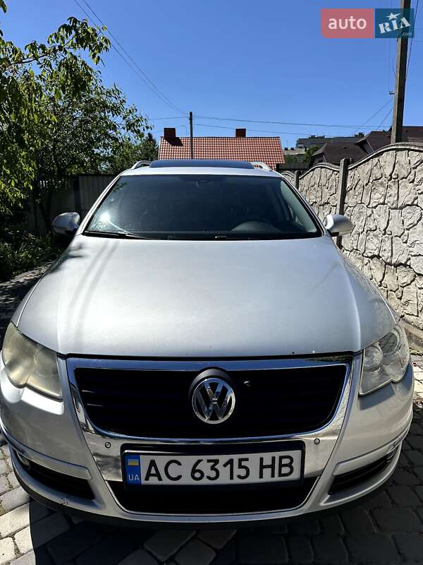 Volkswagen Passat (2010)