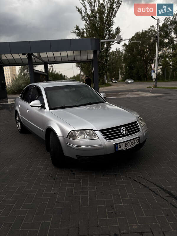 Volkswagen Passat (2004)