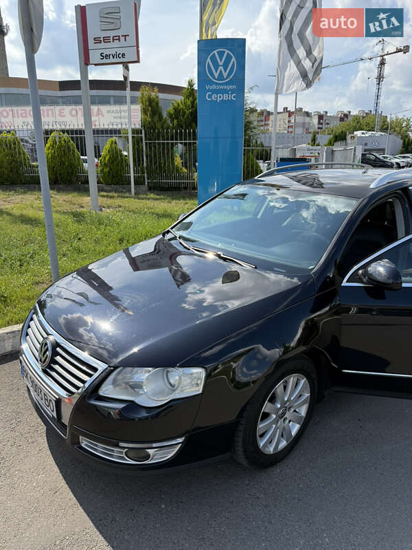Volkswagen Passat (2010)