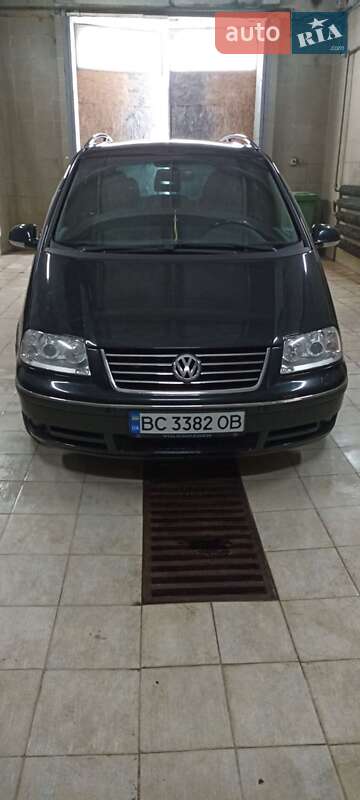 Volkswagen Sharan (2009)