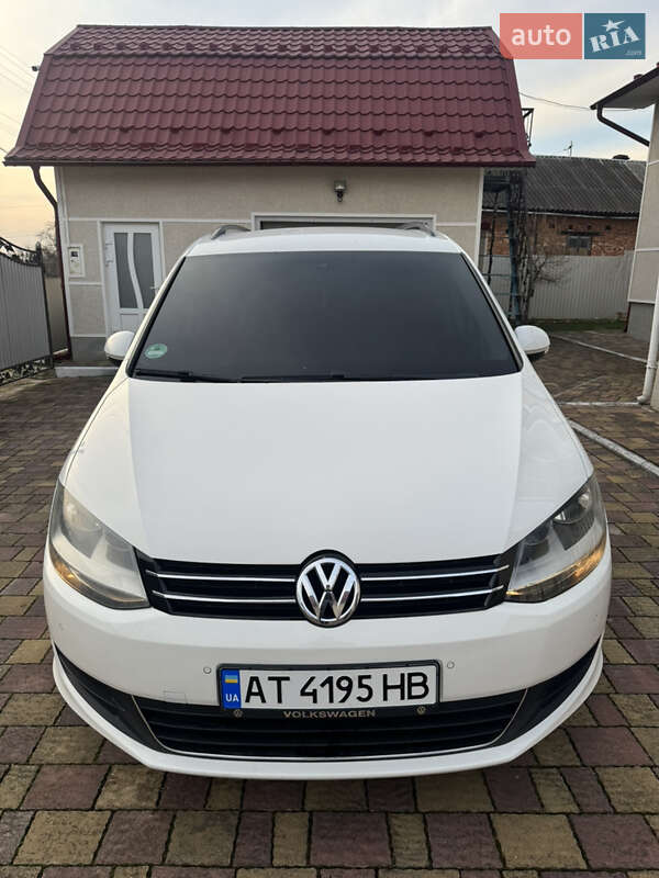 Volkswagen Sharan (2011)