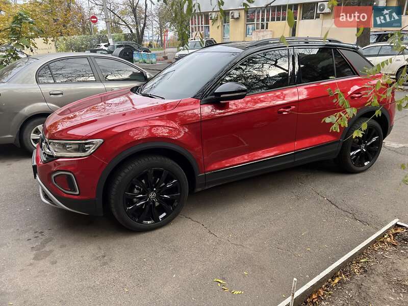 Volkswagen T-roc (2023)