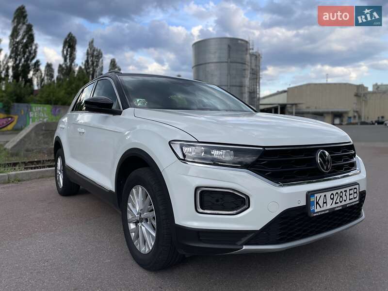 Volkswagen T-roc (2021)