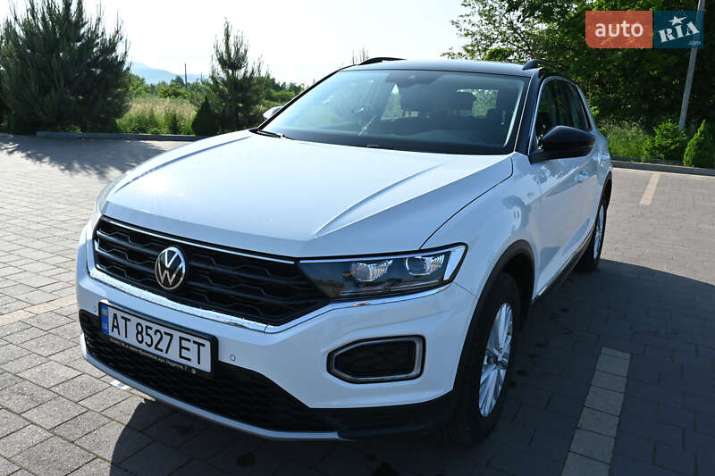 Volkswagen T-roc (2021)