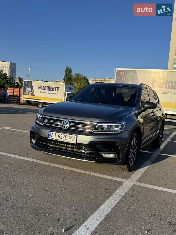 Volkswagen Tiguan (2019)