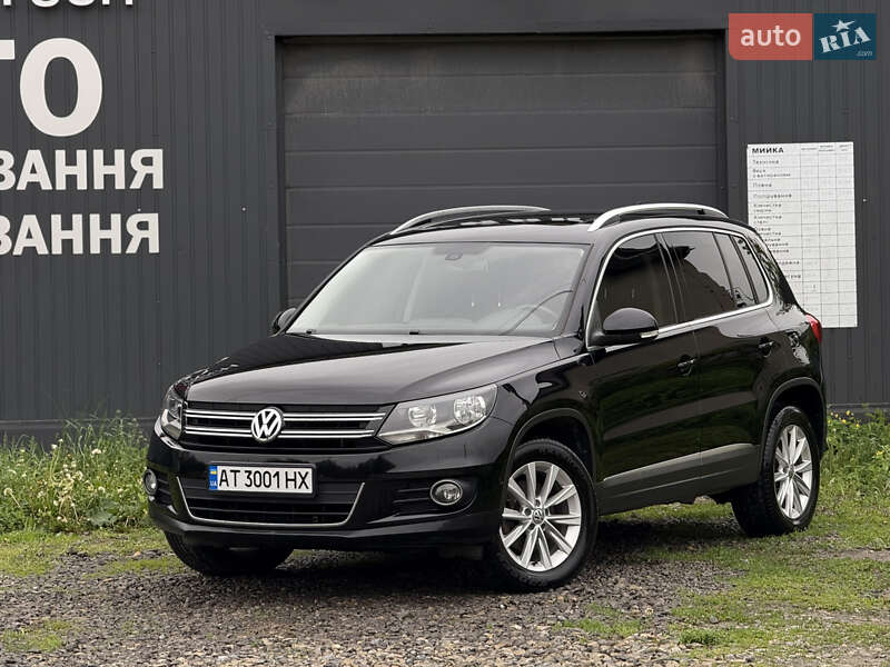 Volkswagen Tiguan (2012)