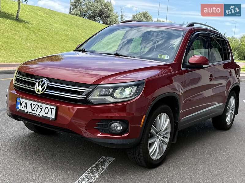 Volkswagen Tiguan (2015)