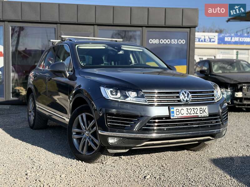 Volkswagen Touareg (2015)