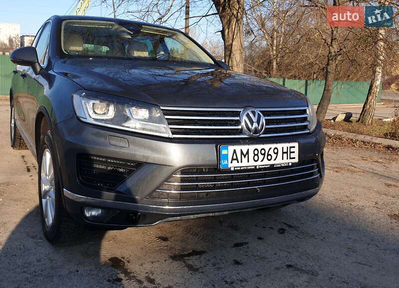 Volkswagen Touareg (2015)