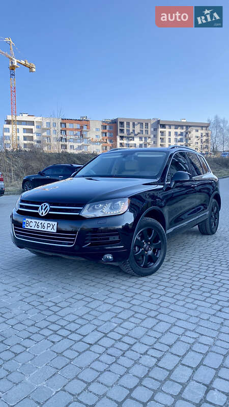 Volkswagen Touareg (2012)