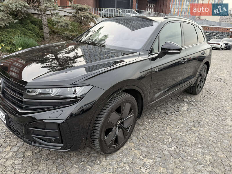 Volkswagen Touareg (2024)
