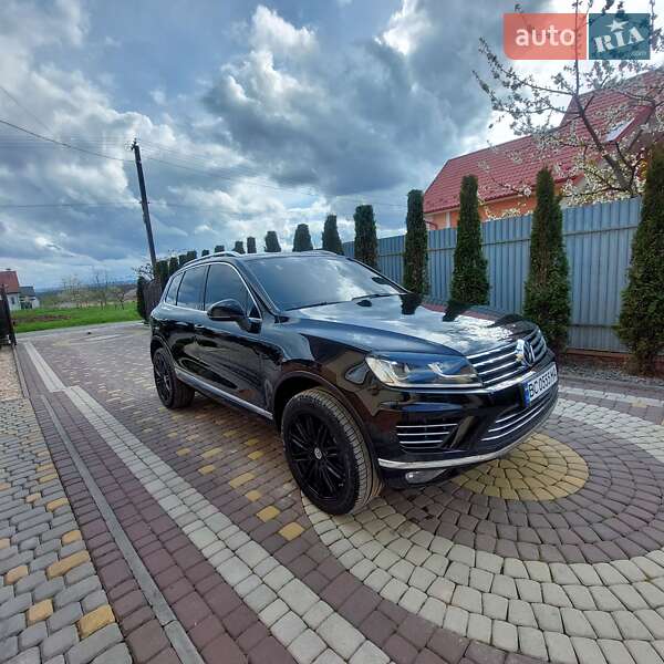 Volkswagen Touareg (2016)