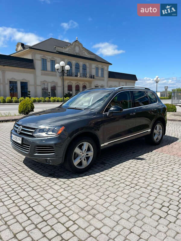 Volkswagen Touareg (2014)