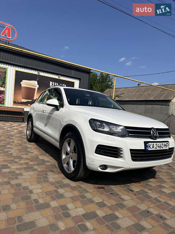 Volkswagen Touareg (2012)