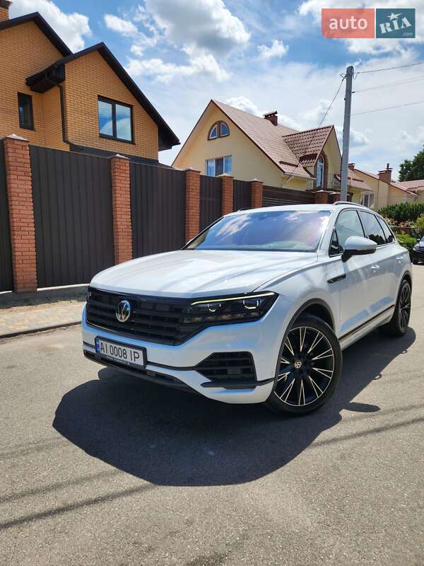 Volkswagen Touareg (2018)
