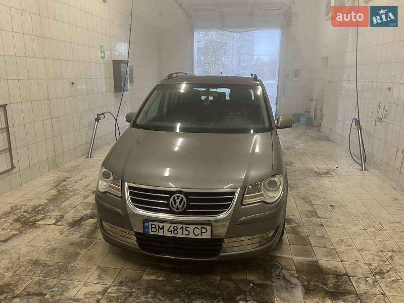 Volkswagen Touran (2007)