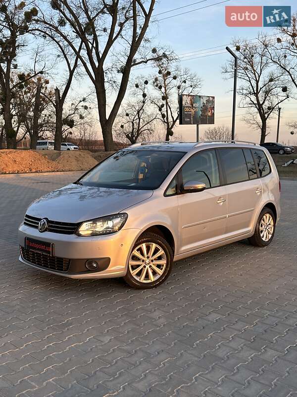 Volkswagen Touran (2012)