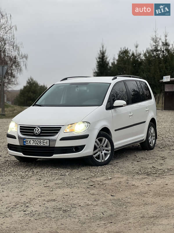 Volkswagen Touran (2007)