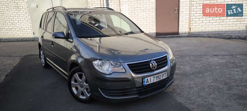 Volkswagen Touran (2007)