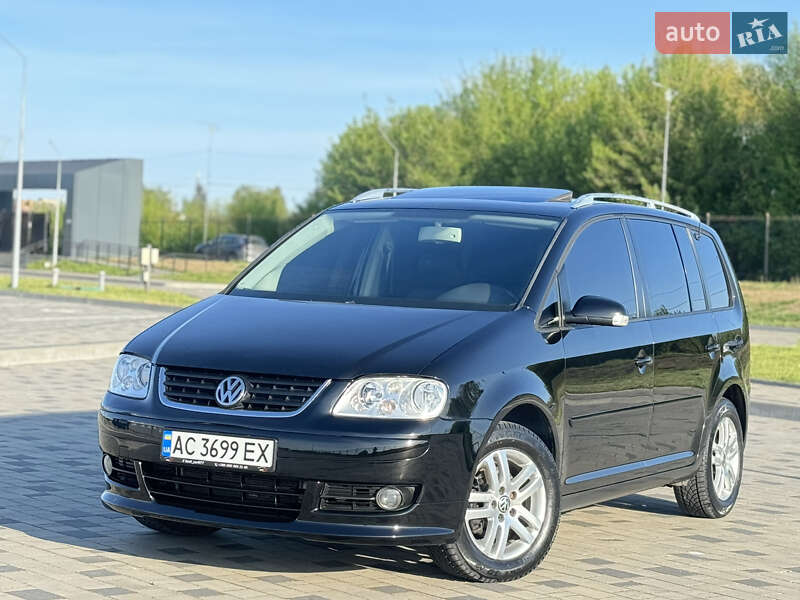 Volkswagen Touran (2003)