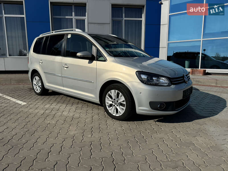 Volkswagen Touran (2013)
