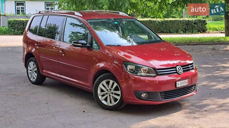 Volkswagen Touran (2012)