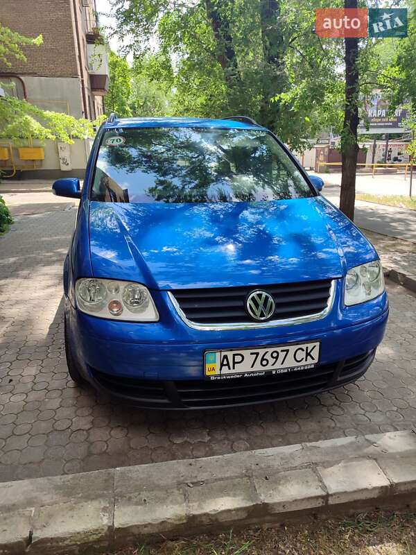 Volkswagen Touran (2005)