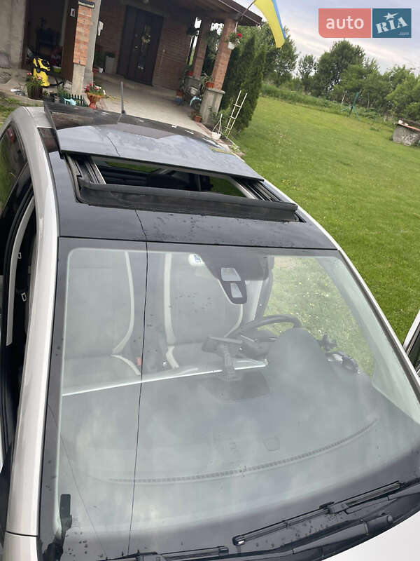 Volkswagen Up (2014)