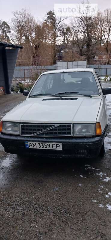 Volvo 340 (1985)