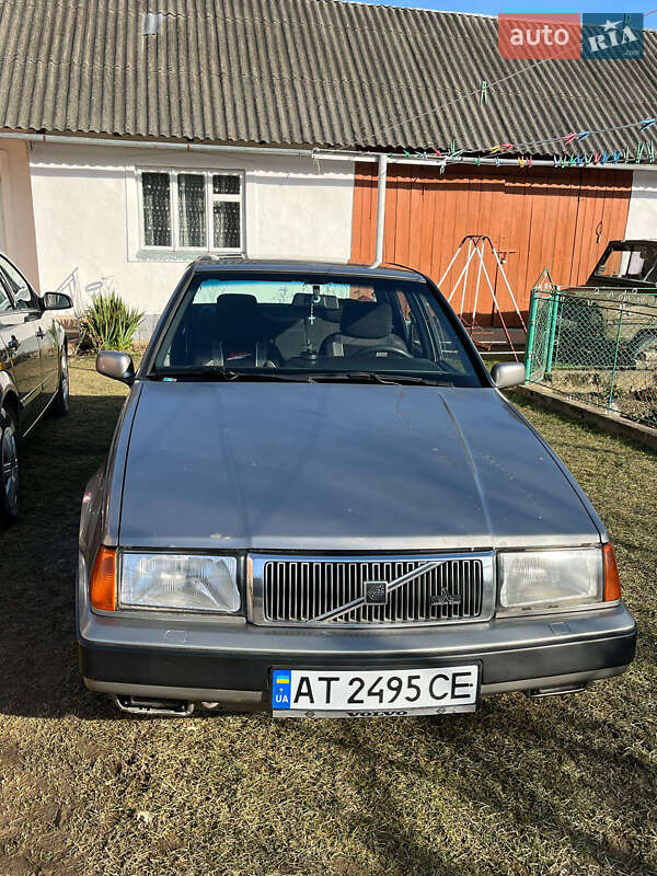 Volvo 460 (1991)